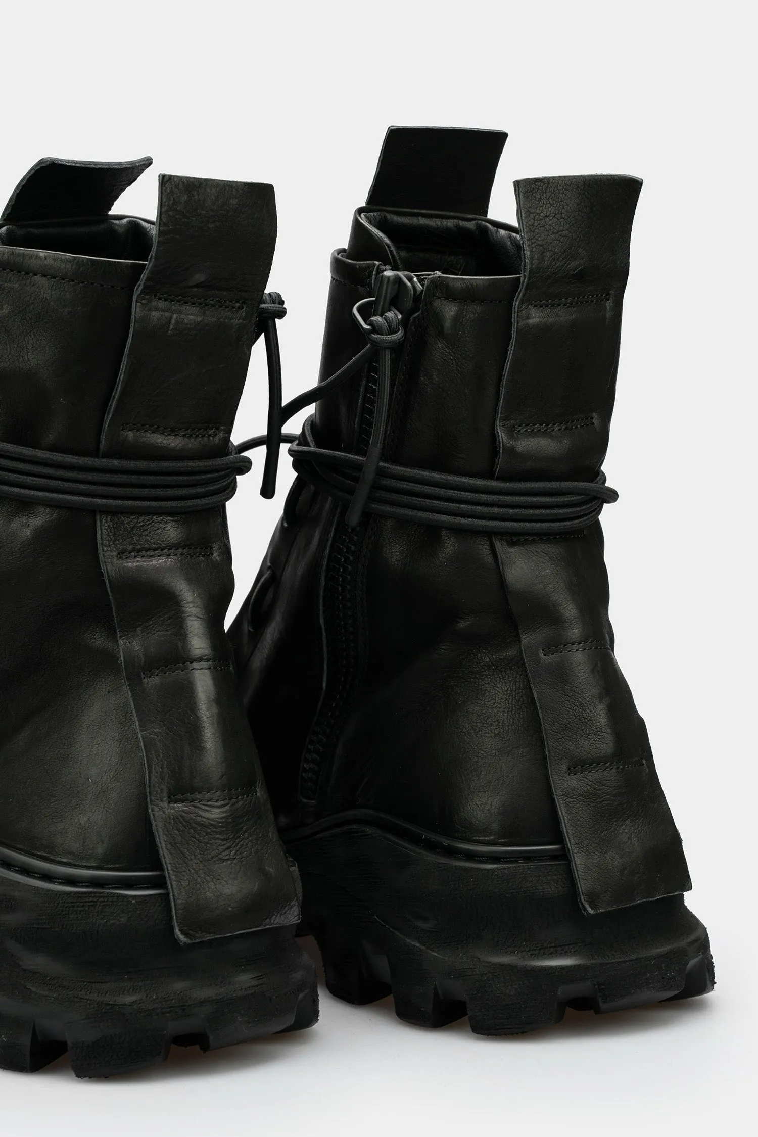 Lightweight laced calf leather zip boots