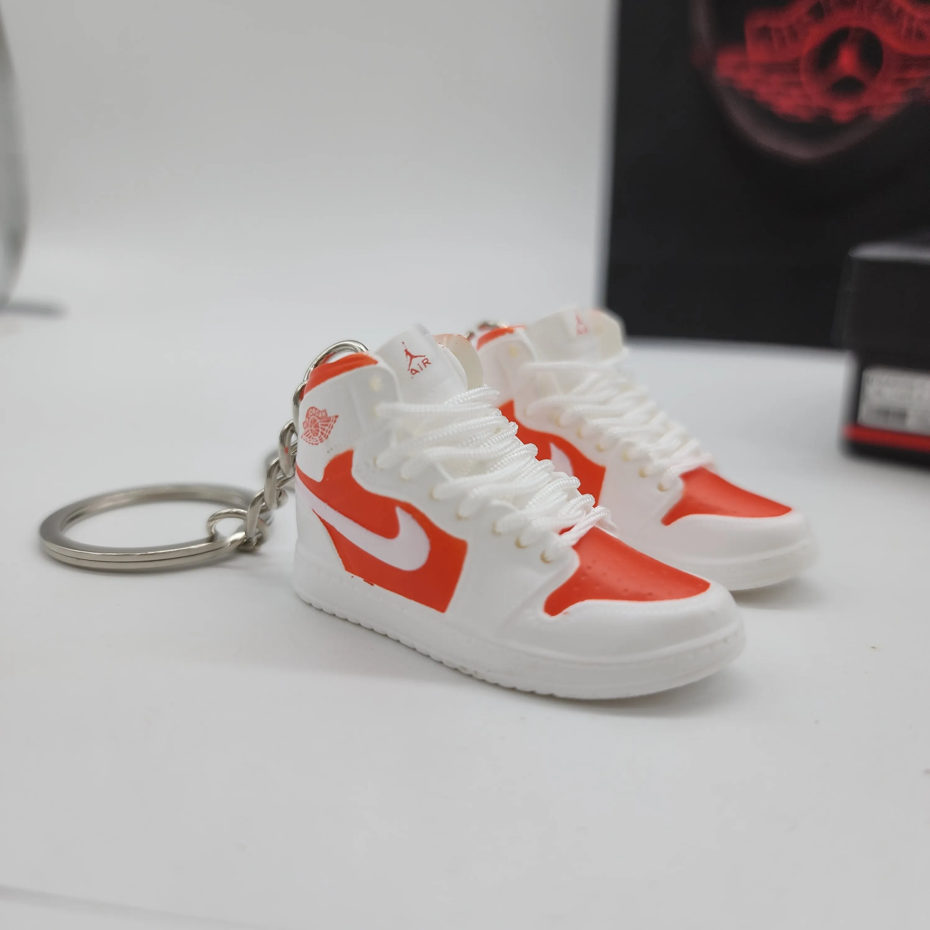 Mini Sneaker Keyring- AJ1 (White/Orange