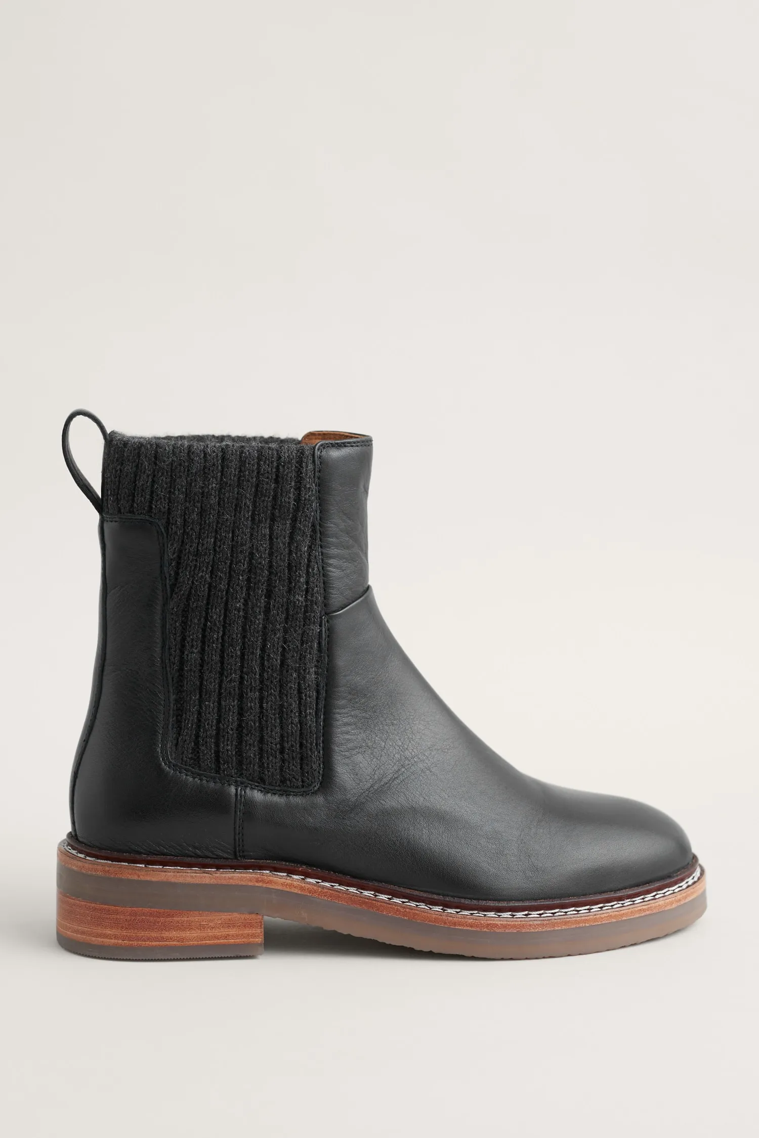 Morwen Leather Chelsea Boots