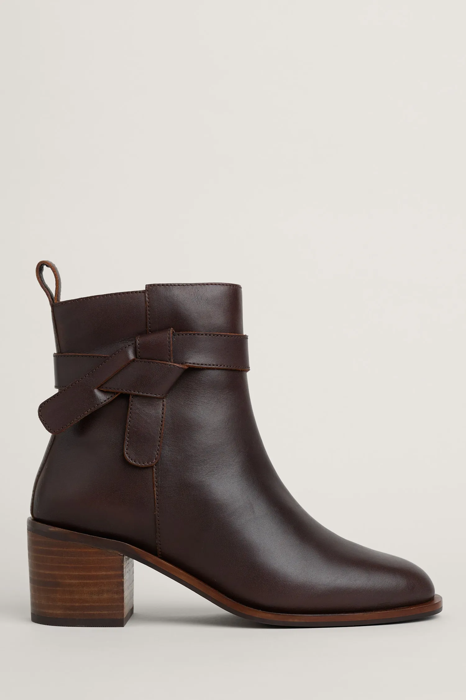 Porthousetock Leather Mid-Heel Boots