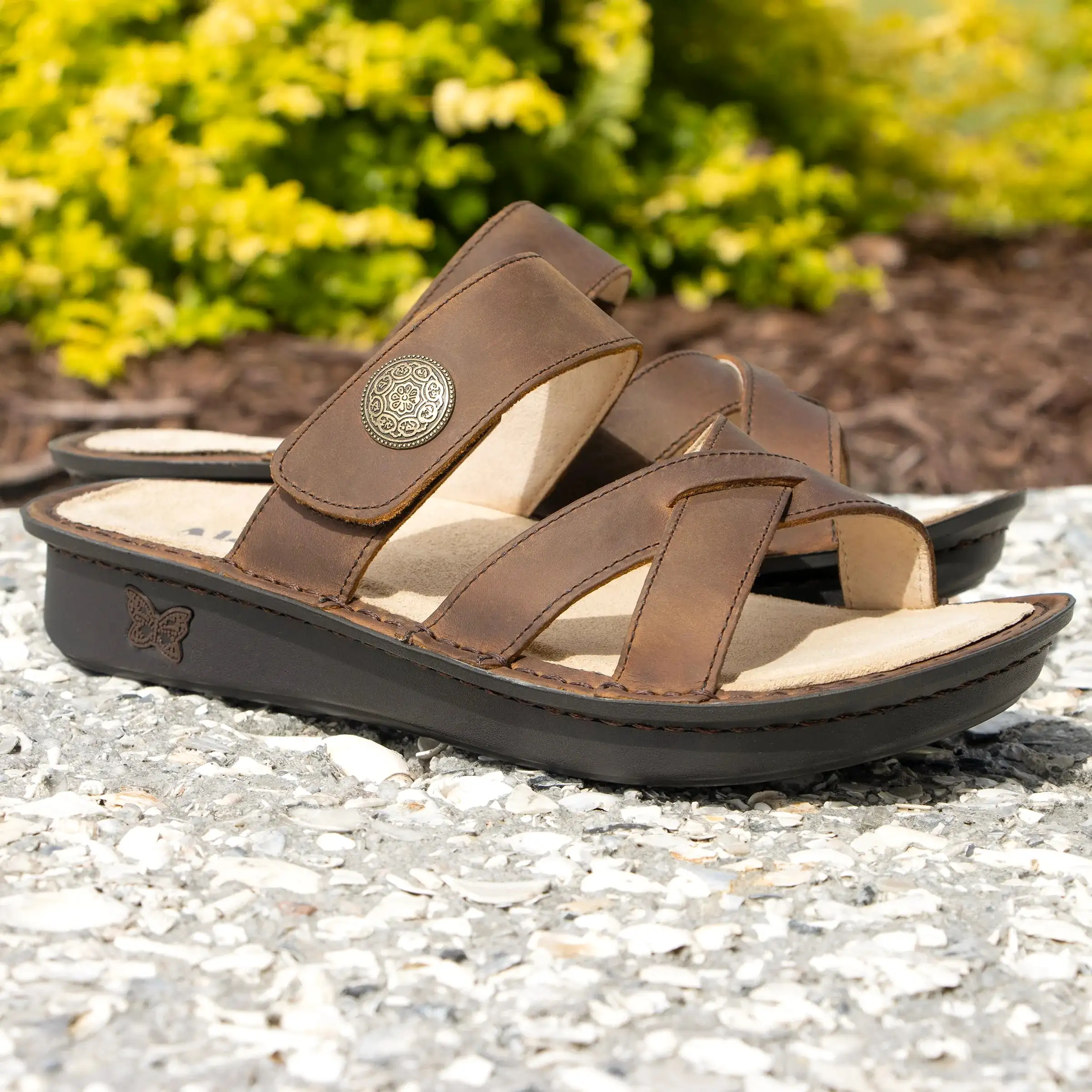 Victoriah Oiled Brown Sandal