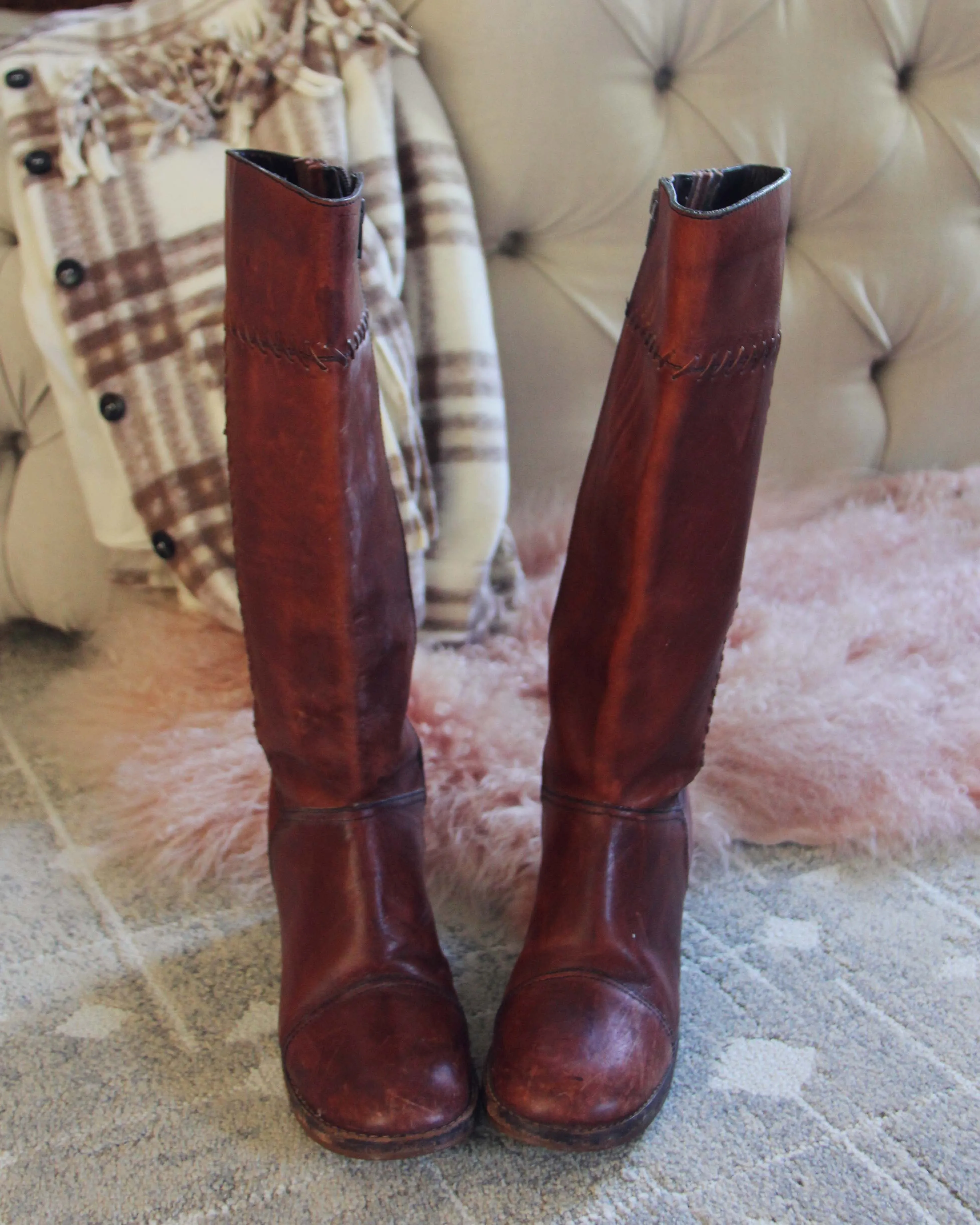 Vintage Stitch Boots Size 9