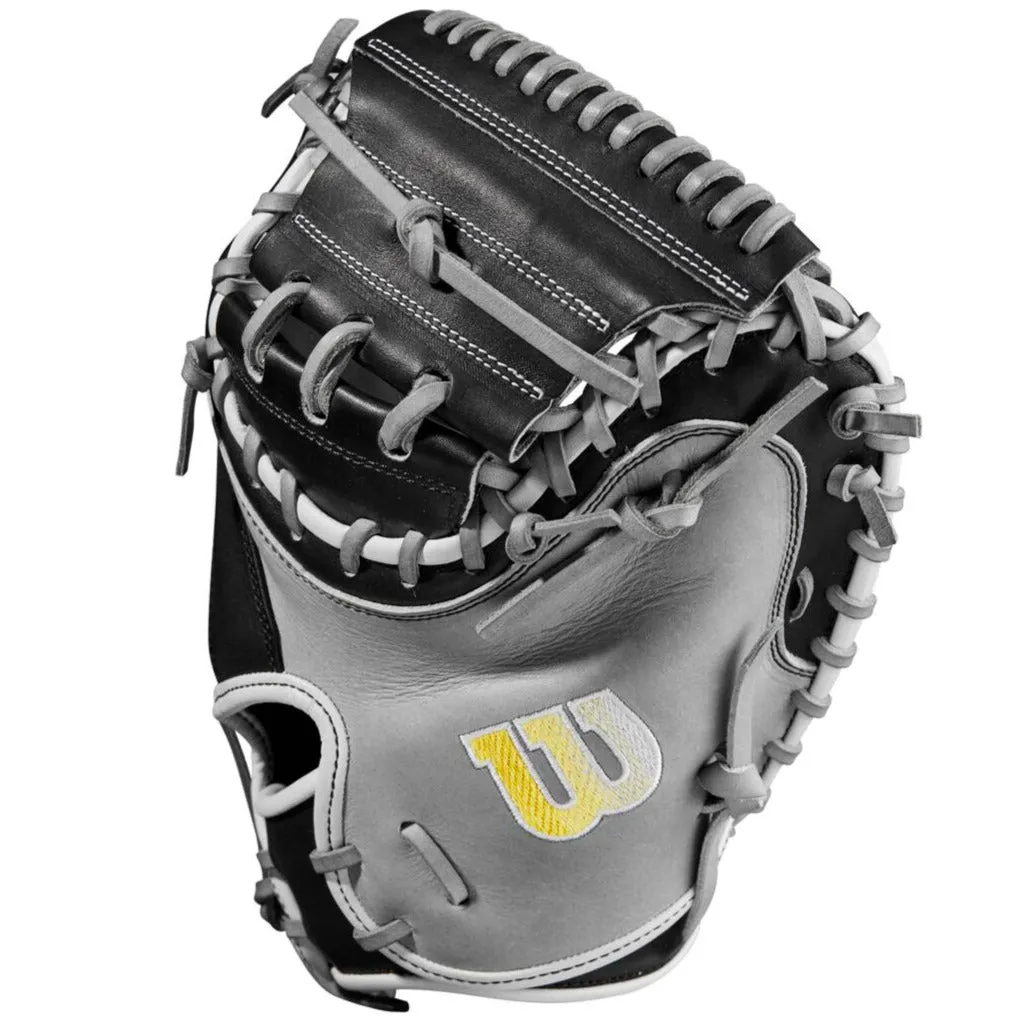 Wilson A2000 M2 33.5 Baseball Catcher's Mitt: WBW100977335