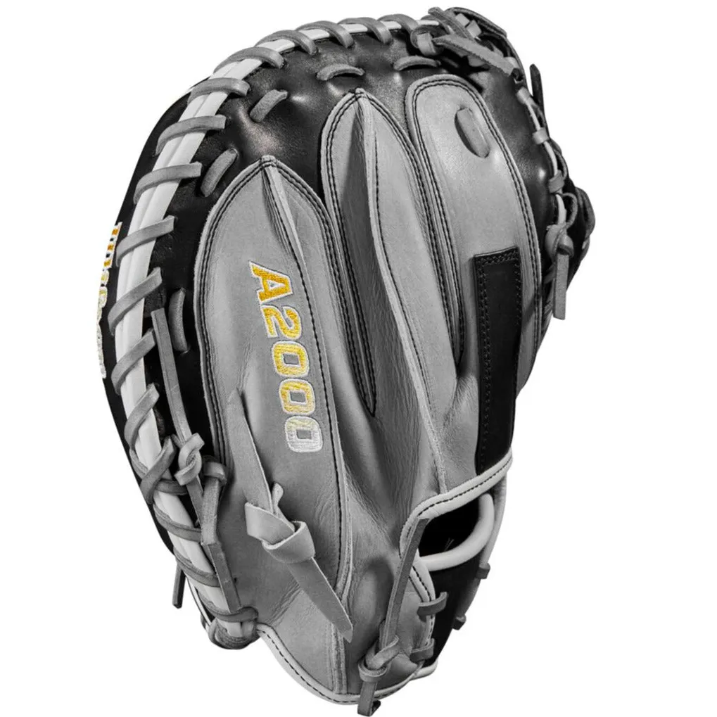 Wilson A2000 M2 33.5 Baseball Catcher's Mitt: WBW100977335